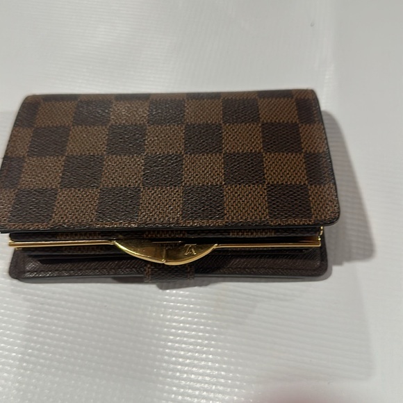 Louis Vuitton kiss wallet - Picture 7 of 7